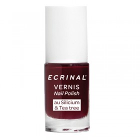 Cherry red nail polish ECRINAL
